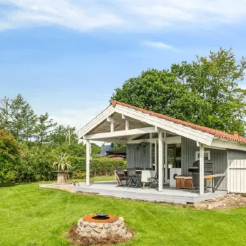 "Salvina" - 300m from the sea