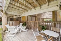 30A Gulf Side-60 Steps To Private Beach-7 Palms-Gated Community-Camp Creek Lake