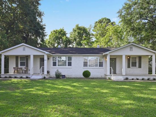 Charming 2-bedroom house in fabulous Charleston