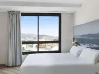 B&B HOTEL Vigo Hotel dekat Praia do Tombo do Gato