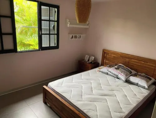 Villa with swimming pool in the center of st louis river Hotels in Saint-Louis