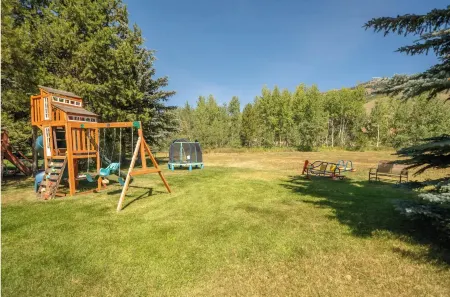 Henry's Lake Eagle Lodge+WIFI+ 20 m to Yellowstone
