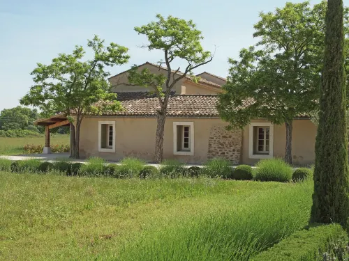 Oppède Villa with Private Pool - Wifi