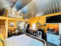 Waterfront Cabin Deep in Nature