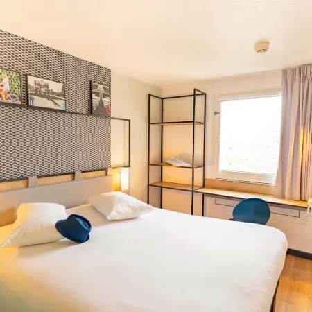 Ibis Paris Porte de Vanves Parc des Expositions