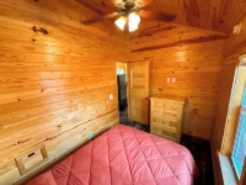 博南扎露營度假村