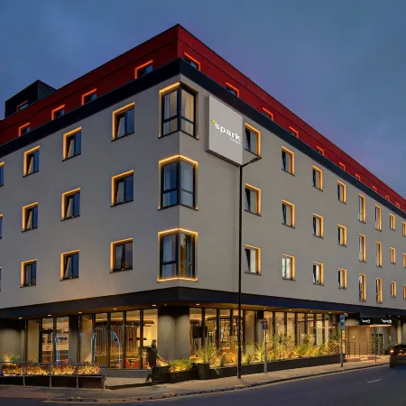 Spark by Hilton Luton