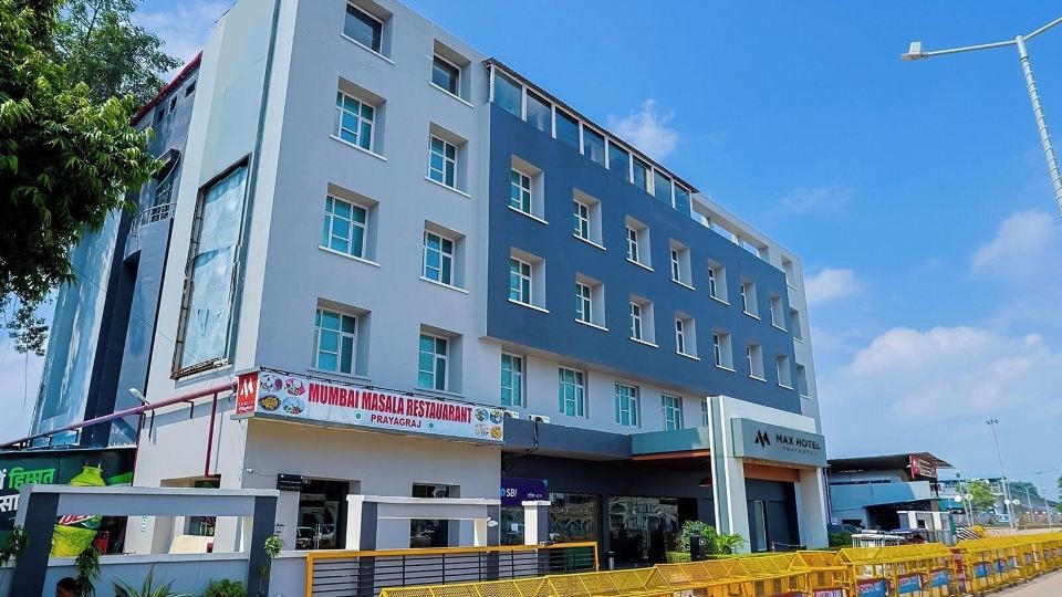 Max Hotels Prayagraj