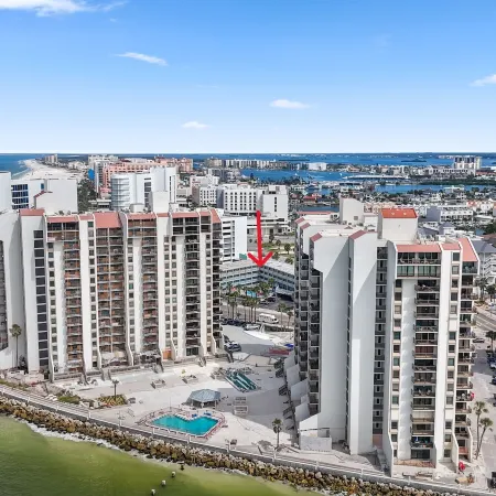 Pelican Pointe