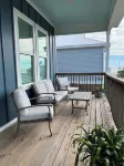 Pelican Pointe - 3 Bedroom 2 Bath Beach House in Gulfport, MS