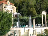 Romantic Château Stay Rhône