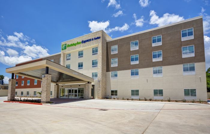 Holiday Inn Express & Suites HOUSTON NASA - BOARDWALK AREA by IHG