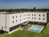 Greet Hôtel Orthez Bearn - Pool