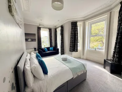 The Hedley Townhouse Hotels near Bournemouth University Weston Library, Lansdowne Campus