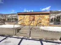 2759 Slopeside 1 Bedroom Condo by RedAwning Hotele w: Keystone