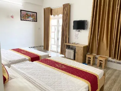 Ngoc Quy Hotel Hotel dekat Chùa Phước Huệ