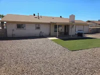 Clean, Comfortable Home Away From Home! Hotels near El Paso International Airport