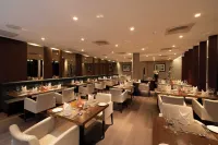 Fiesta Residences - breakfast
