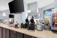 Comfort Inn & Suites Surprise Near Sun City West - Bữa sáng