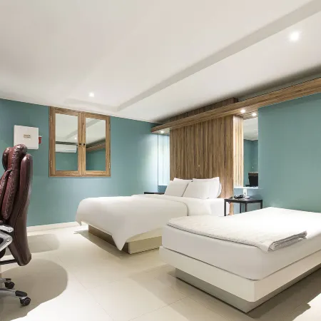 HoTel Kino