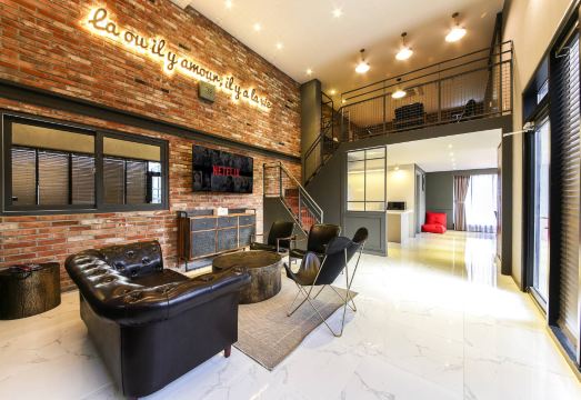 호텔더스테이 객실