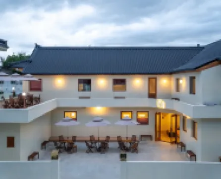 Hwaeun hotel Hoteles cerca de Templo Bulguska