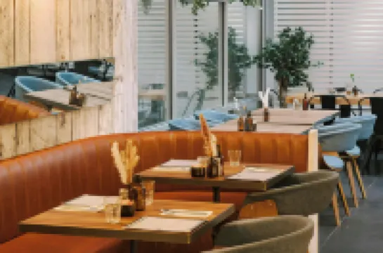 紐約亨利飯店 Northern Dispensary附近的飯店