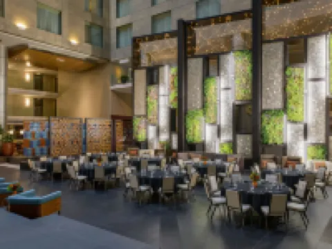 The Westin Detroit Metropolitan Airport Hotels in Romulus