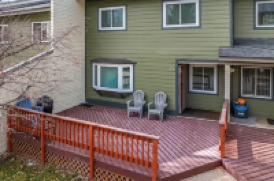 Whistler Village - Redwood 10 Condo