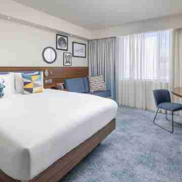 Hampton by Hilton London Gatwick Airport Rooms