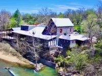 Melt Your Stress Away at The Overlook Hotels in Ozark County