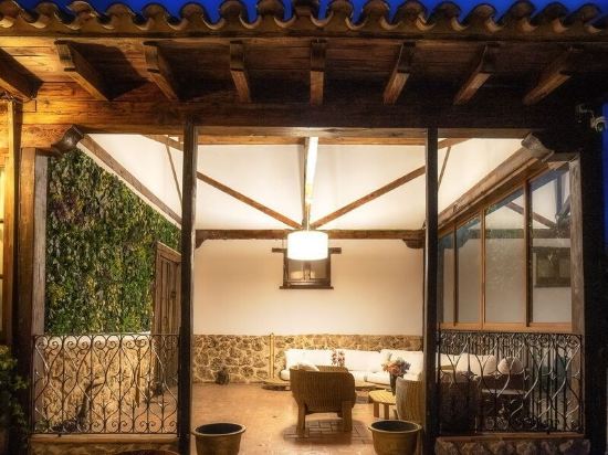 Hospedium Hostería Rural Isabel La Católica