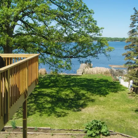 Waterfront Eagle Lake Home w/ Yard & Deck