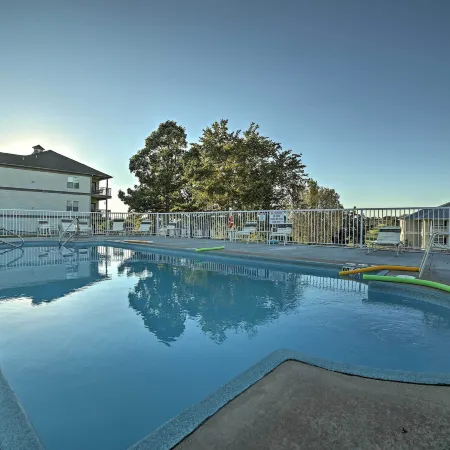 Near Branson Landing / Sister Condo Very Close by!