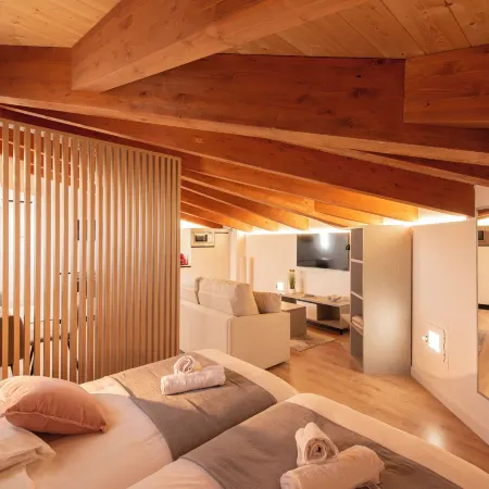 ALAIA ROOMS
