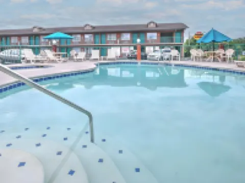 マウンテン・エア・イン・セビアビル/ピジョン・フォージ セバービルのホテル