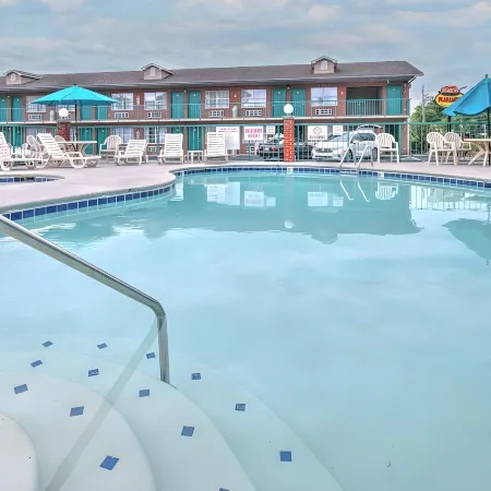 Mountain Aire Inn Sevierville - Pigeon Forge Hotels in Sevierville