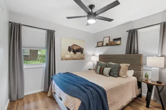 Family Friendly & Cheerful Blue Jay Ranch House close to KSU stadium
