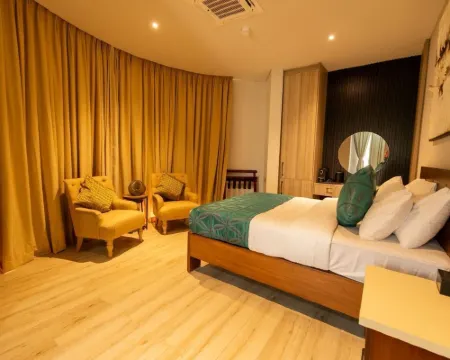 BON Hotel Five Seasons Palm Resort Hotels in Prampram