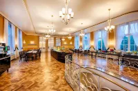 Welcome Hotel Meschede Hennesee - Breakfast