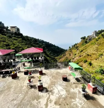 Misty Winds Kasauli