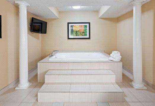 랜드마크 호텔 댈러스 - 애디슨