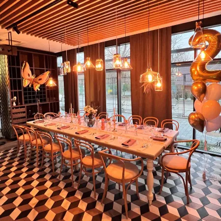 Ibis Styles Krakow East Отели рядом с достопримечательностью «Тчизыны»