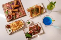 Park Eastern Hotel - Homestays