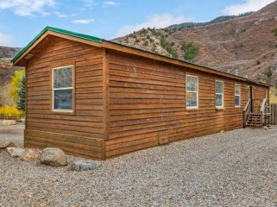 Glenwood Canyon Resort