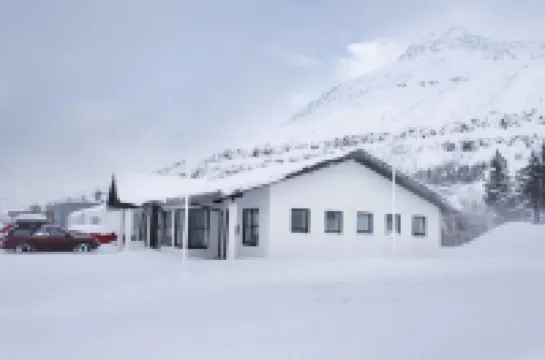 メディア ルナ ゲストハウス のホテル