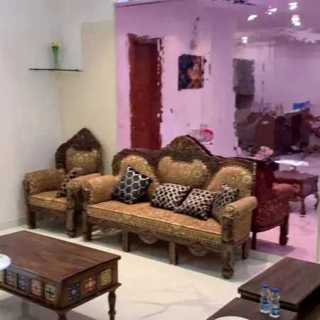 Ace Stayz - Boutique Hotel Near DLF Mall Sector 45, Noida