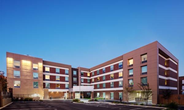 Home2 Suites by Hilton Memphis Downtown