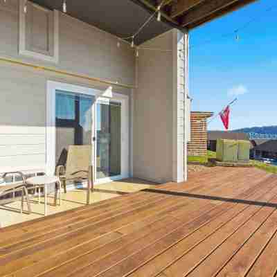 Driftwood Den Condo for 2 Others