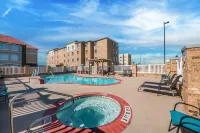 Comfort Suites Central